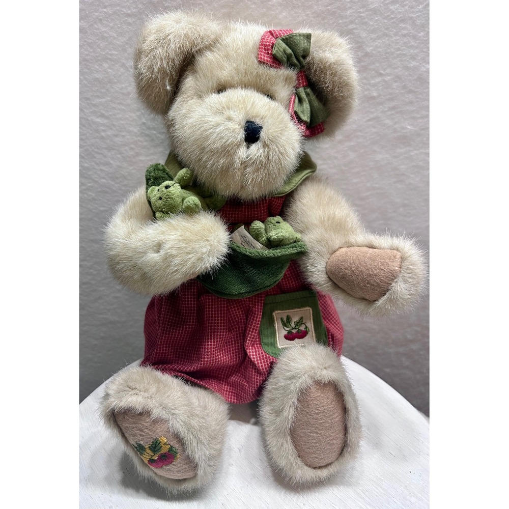 Boyds Bears Momma McVeggie & The Sweetpeas Head Bean Collection Plush Bear